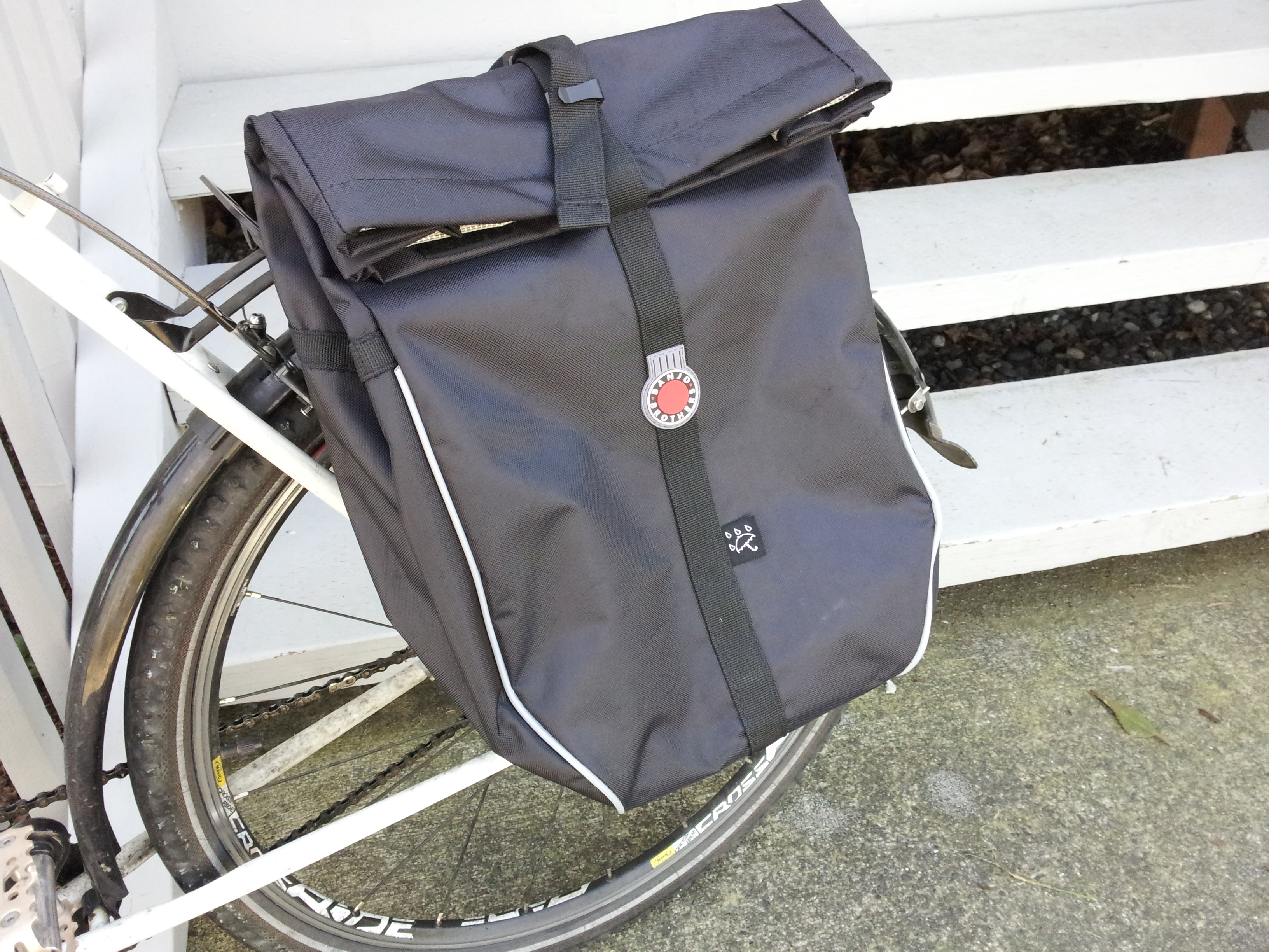 Banjo Brothers Waterproof Pannier Review